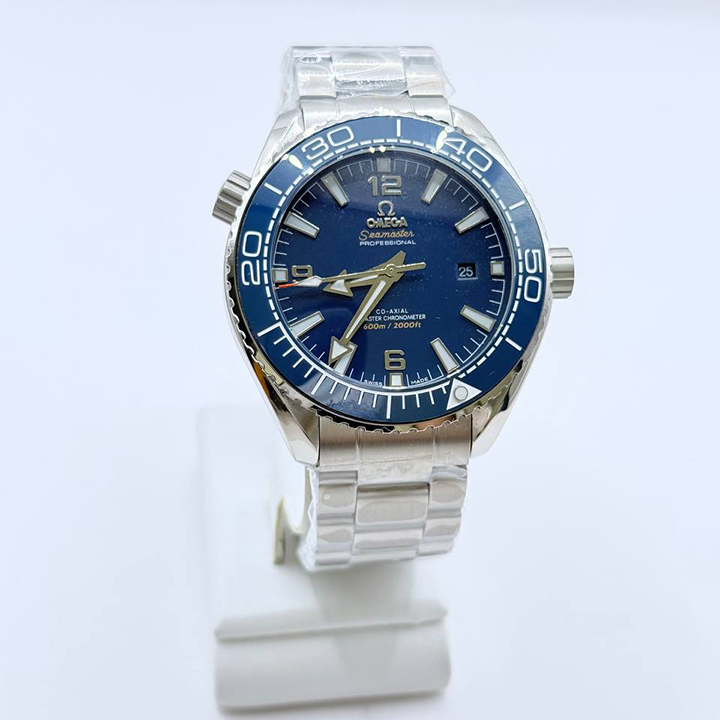 오메가 씨마스터 플래닛 오션 600M OW25