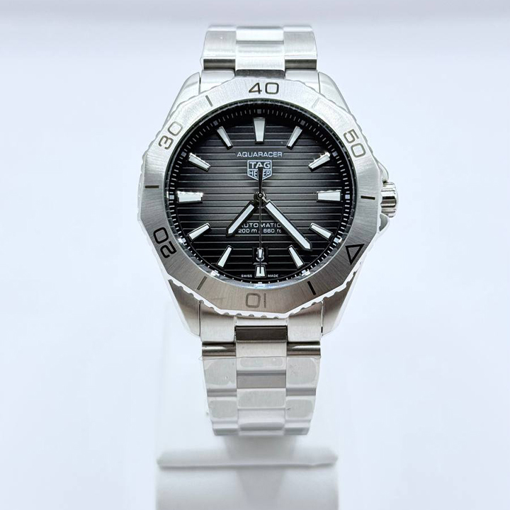 태그호이어 아쿠아레이서 프로페셔널 200 솔라그래프 TA12