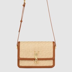 생로랑 라피아 및 베지터블 태닝 가죽 소재의 SOLFERINO 미디엄 사첼백 634305