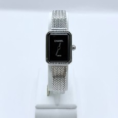 샤넬 보이프렌드 블랙 길로시 다이얼 레이디 시계 CH13