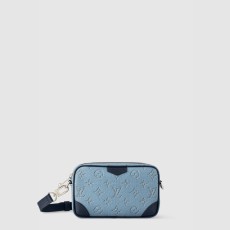 루이비통 트로카데로 웨어러블 월릿 M14684