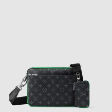 루이비통 트리오 메신저 M26052