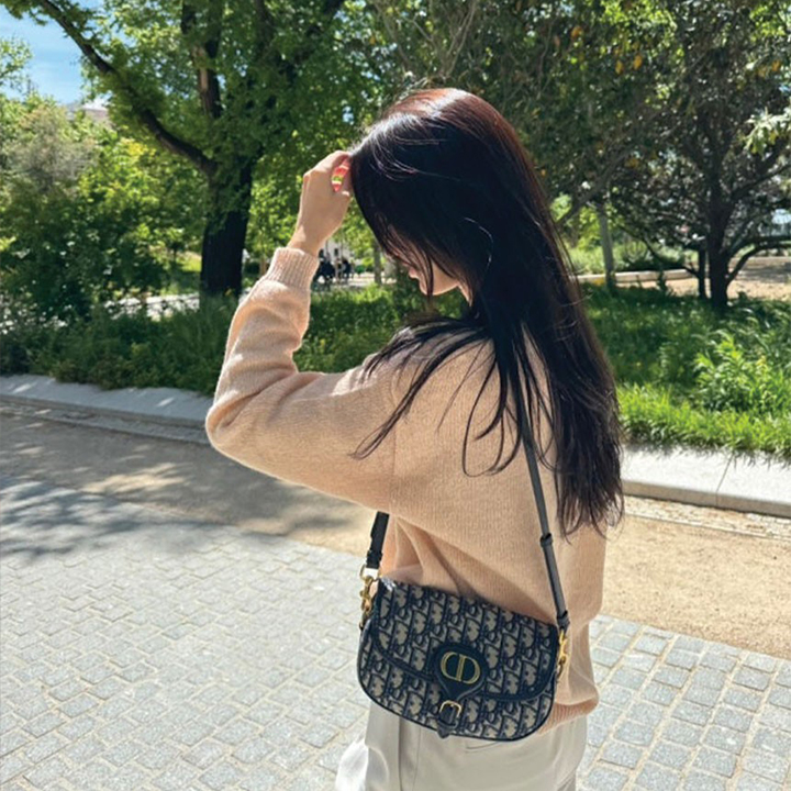 디올 [Dior] 수입프리미엄급 디올 바비 이스트 웨스트백