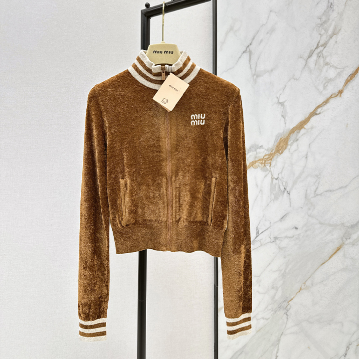 미우미우 스타일리시한 Miu 25Ss 재킷