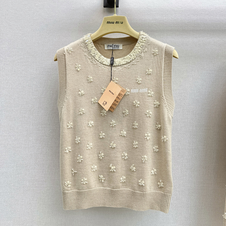 미우미우 가을/겨울 최신 비즈 플로럴 니트 조끼