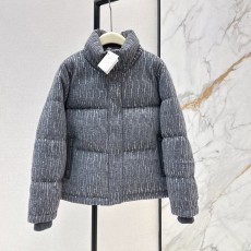 브루넬로쿠치넬리 가을/겨울 최신 하이럭셔리 이탈리아 미니멀리스트 스탠드 칼라 화이트 구스 다운 코트