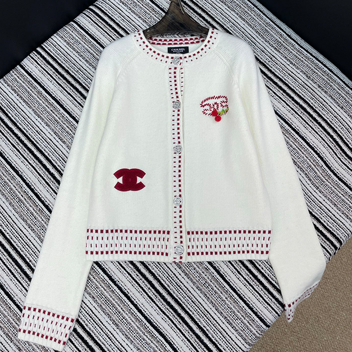 샤넬 새로운 니트 가디건