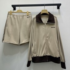 미우미우 스포티 씬 집업 재킷