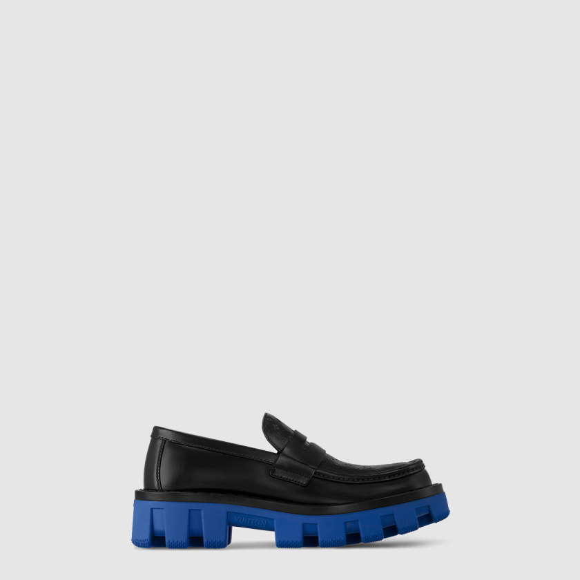 루이비통 체커 슬리퍼 1AHRJU