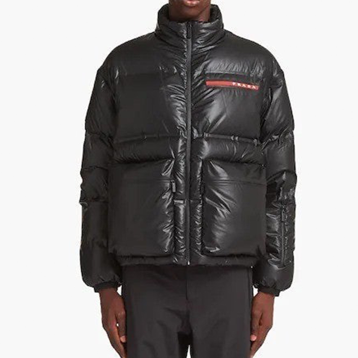 프라다 라이트 구스다운 자켓