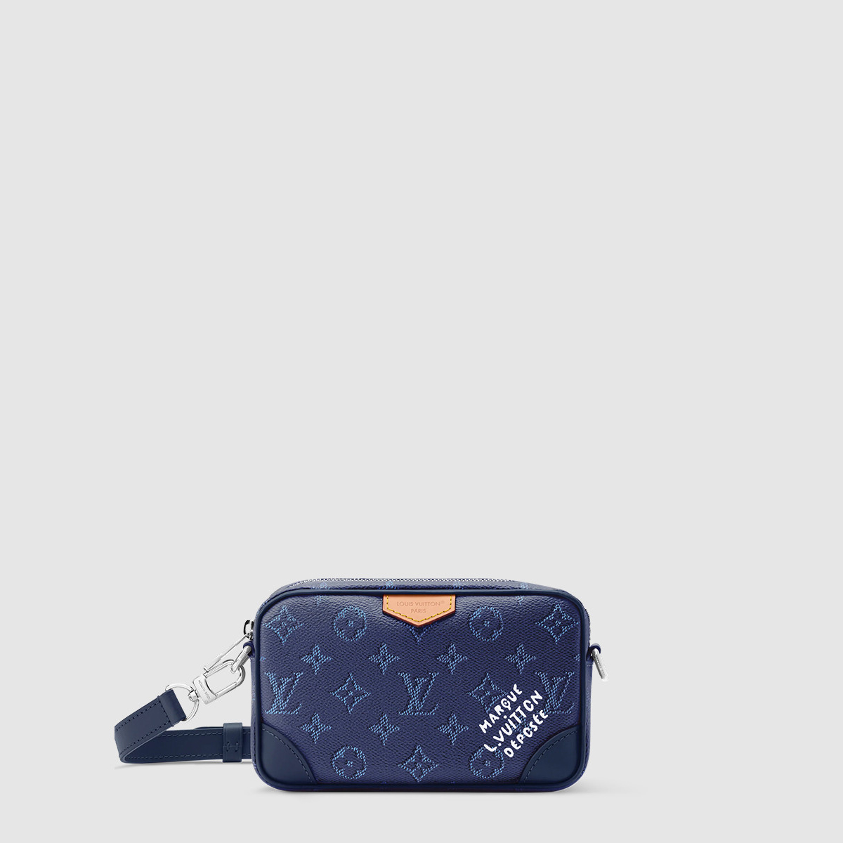 루이비통 트로카데로 웨어러블 월릿 M26826