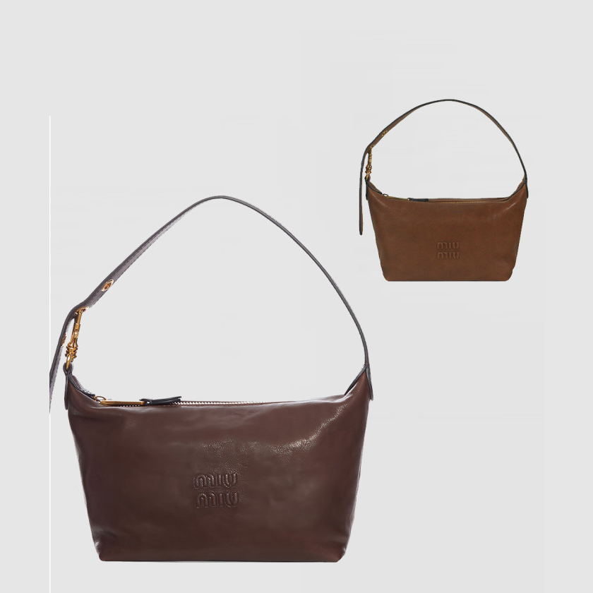 미우미우 스무스 그레인 피니쉬 레더 크로쉐 파우치 5NE841