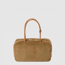 미우미우 레더 탑핸들백 5BB117