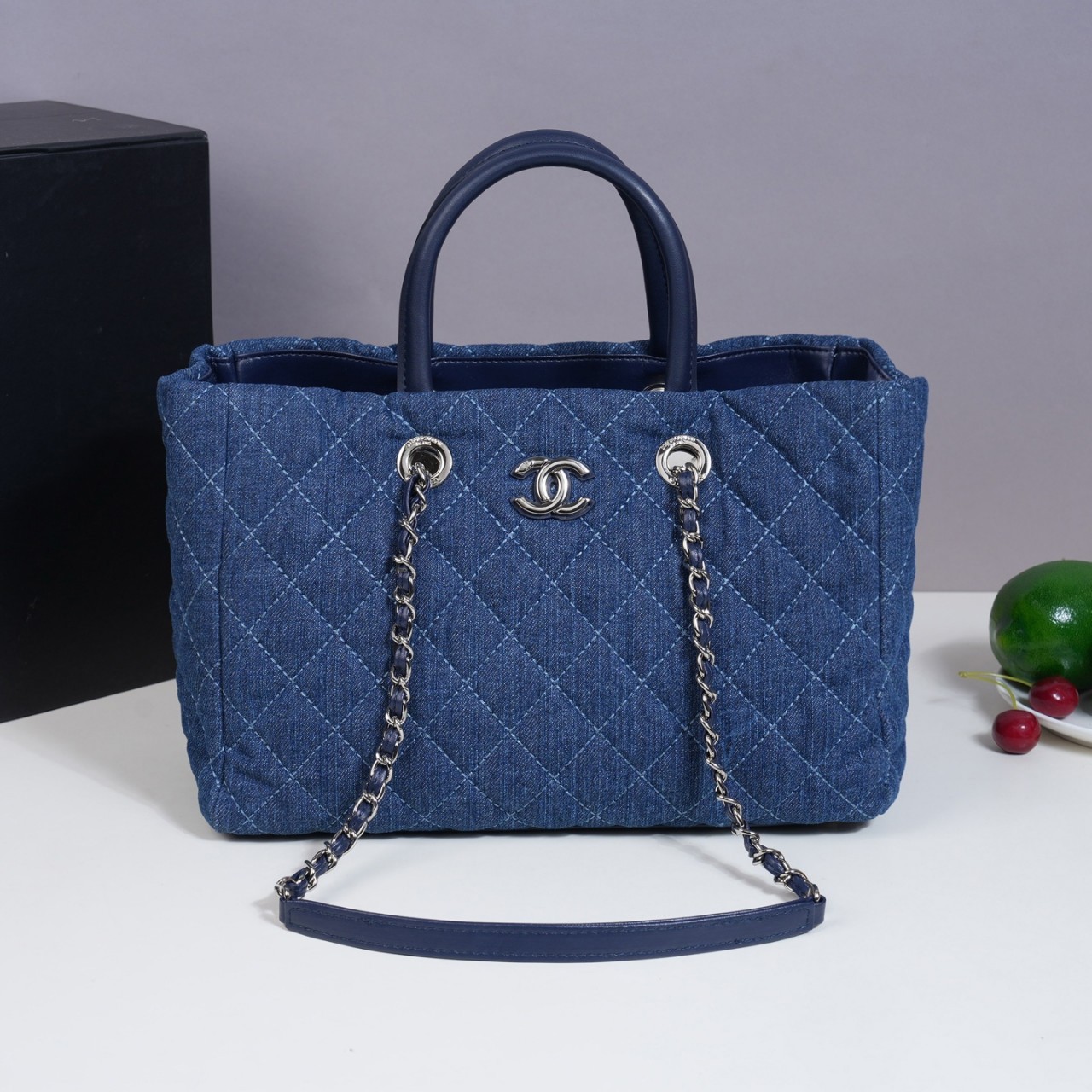 샤넬 25ss데님 쇼퍼백