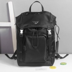 프라다 투버클백팩 p8203