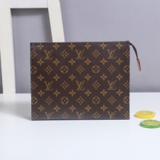루이비통 토일렛 클러치
