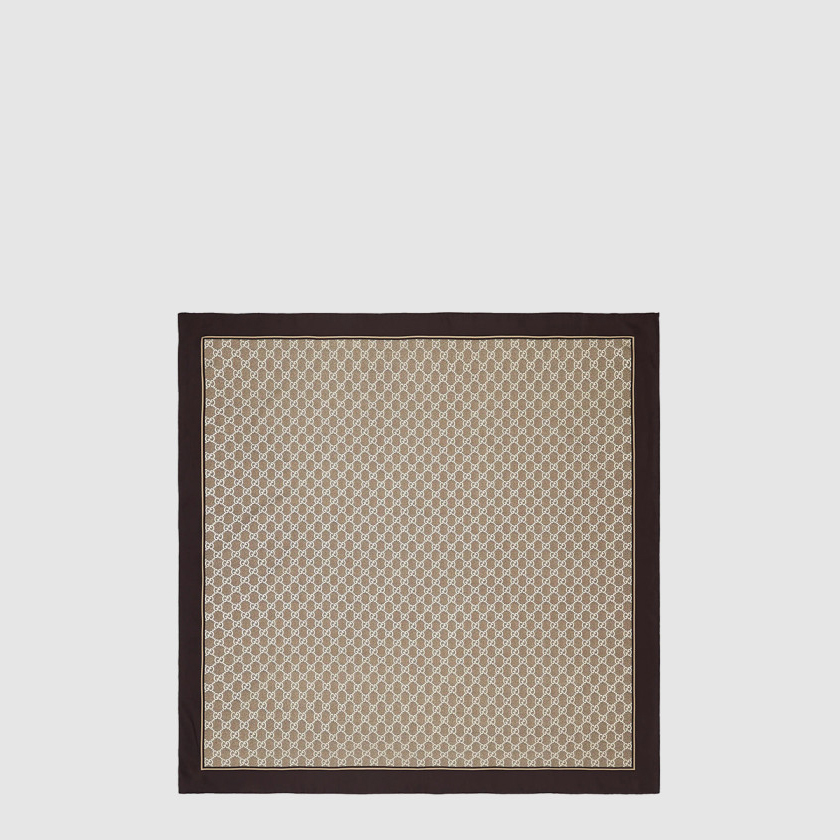 구찌 프린트 실크 까레 812251