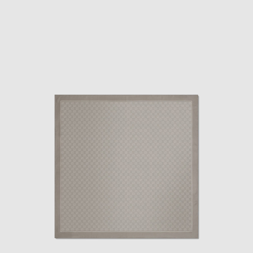 구찌 프린트 실크 까레 812251