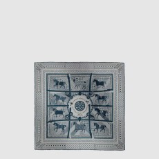 에르메스 Couvertures et Tenues de Jour Bandana 스카프 140