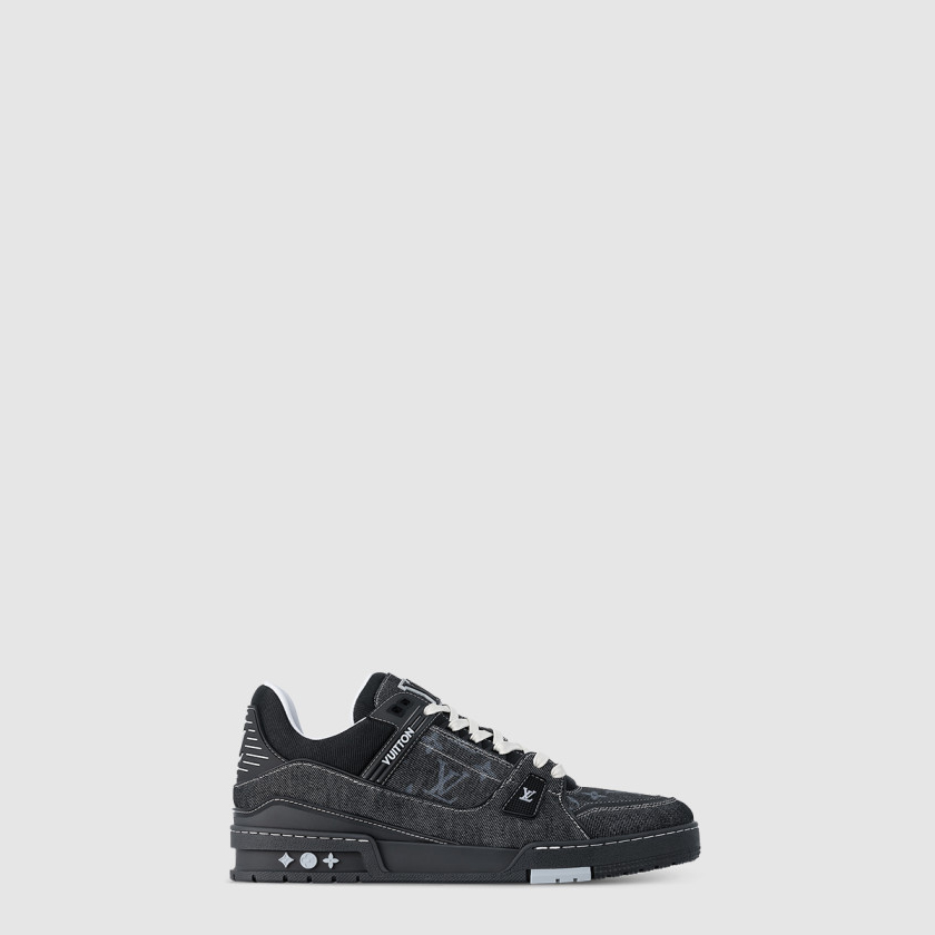 루이비통 트레이너 스니커즈 1AHSZL