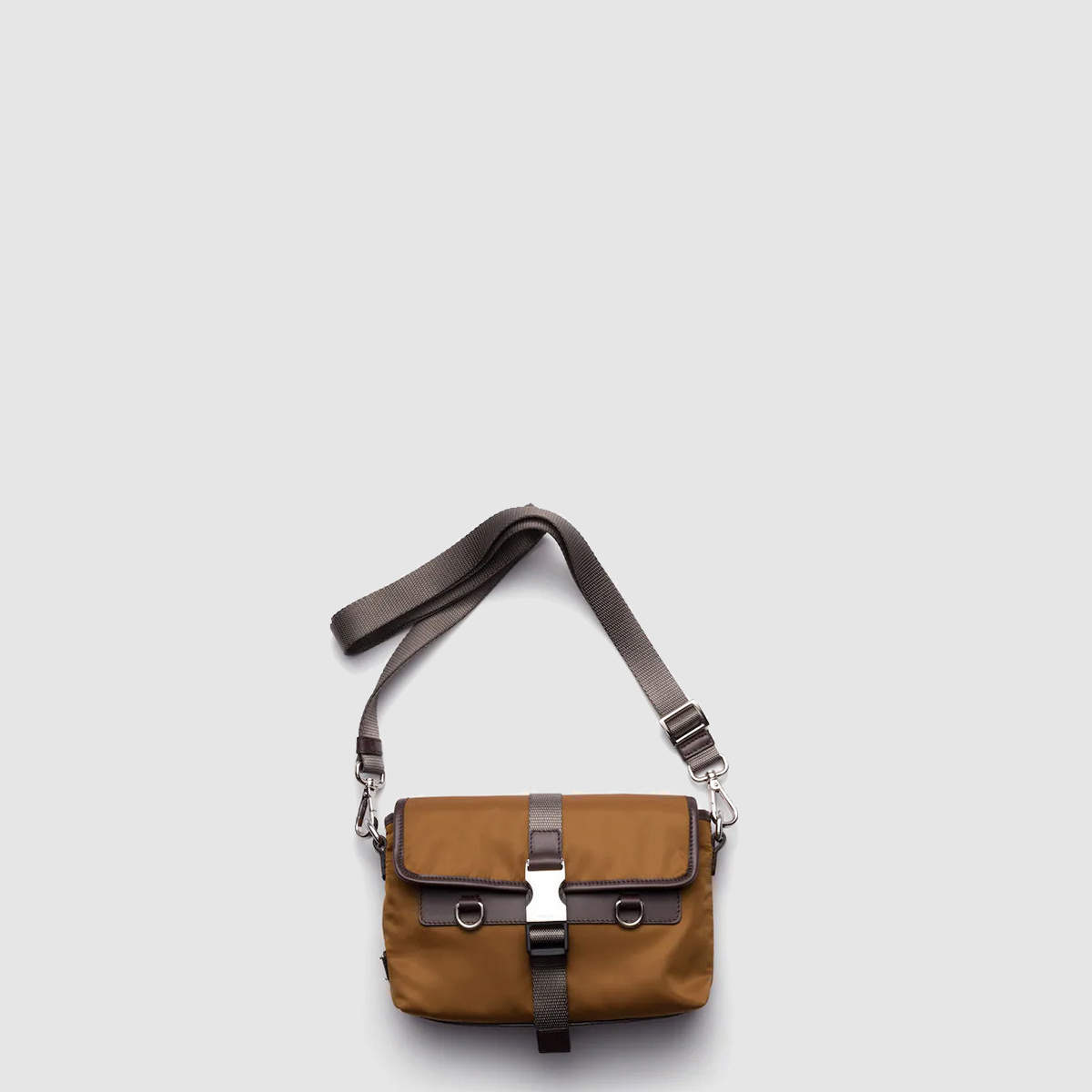 프라다 리나일론 및 가죽 스마트폰 케이스 2ZT071