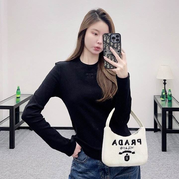 셀린* 2025 신상품 라운드넥 자수 코튼 긴팔 탑