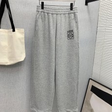 로에베 25SS 초가을 캐주얼 팬츠