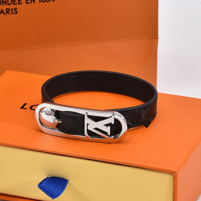 루이비통 LV 듀오 팔찌 KJ52