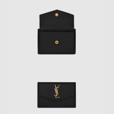 생로랑 그랑 드 뿌드르 엠보스드 가죽 소재의 UPTOWN 플랩 카드 케이스 582305