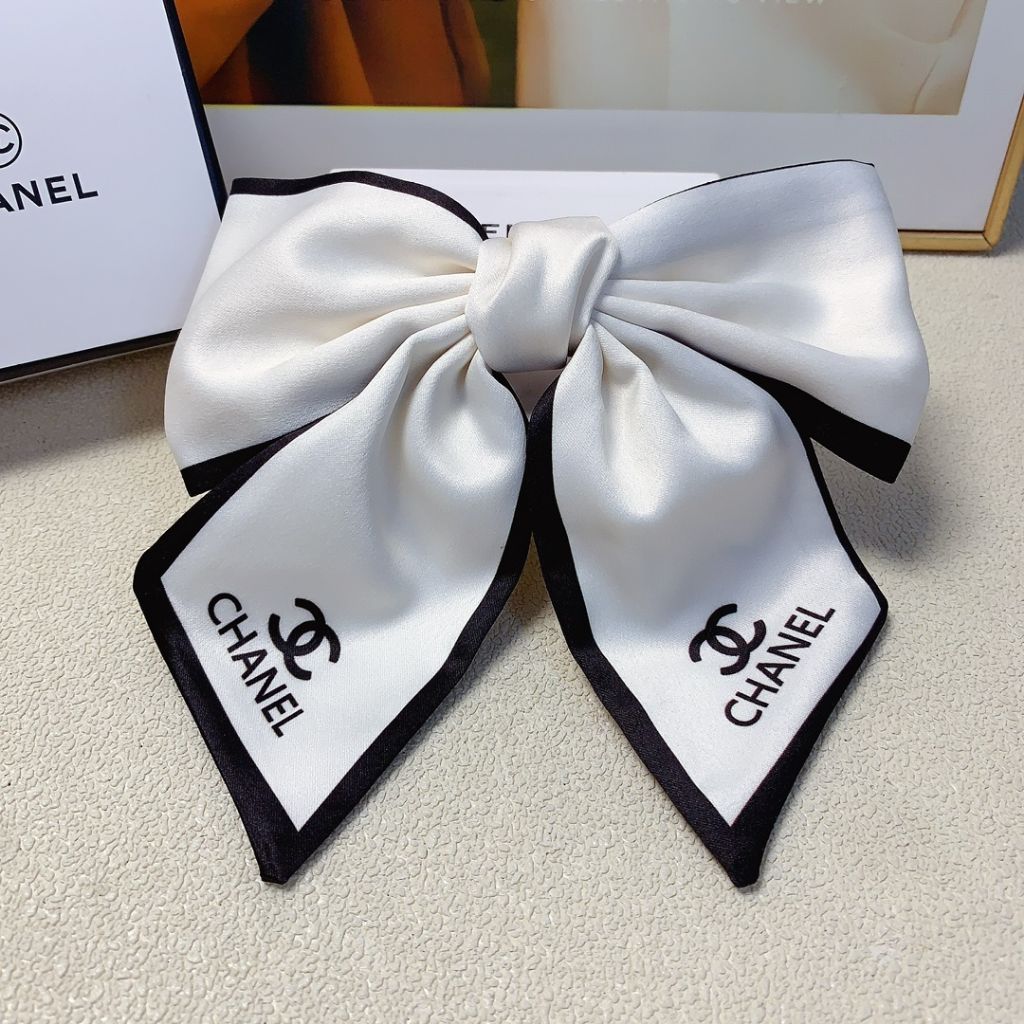 샤넬 cc 로고 헤어핀 abq06