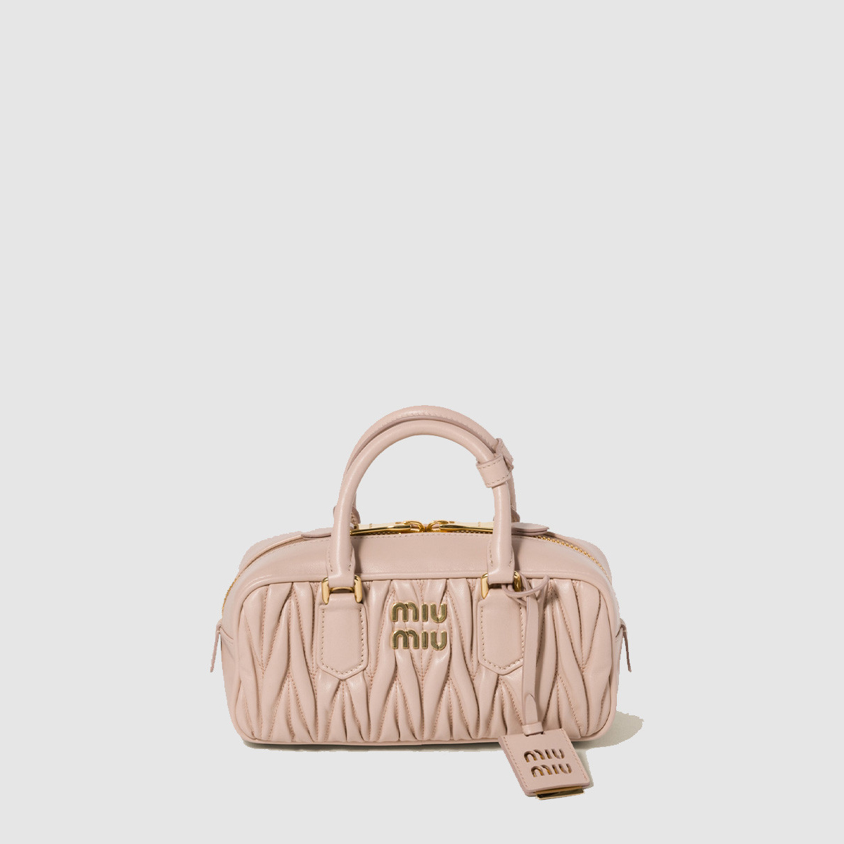 미우미우 아르카디 마테라쎄 나파 가죽 백 5BB142