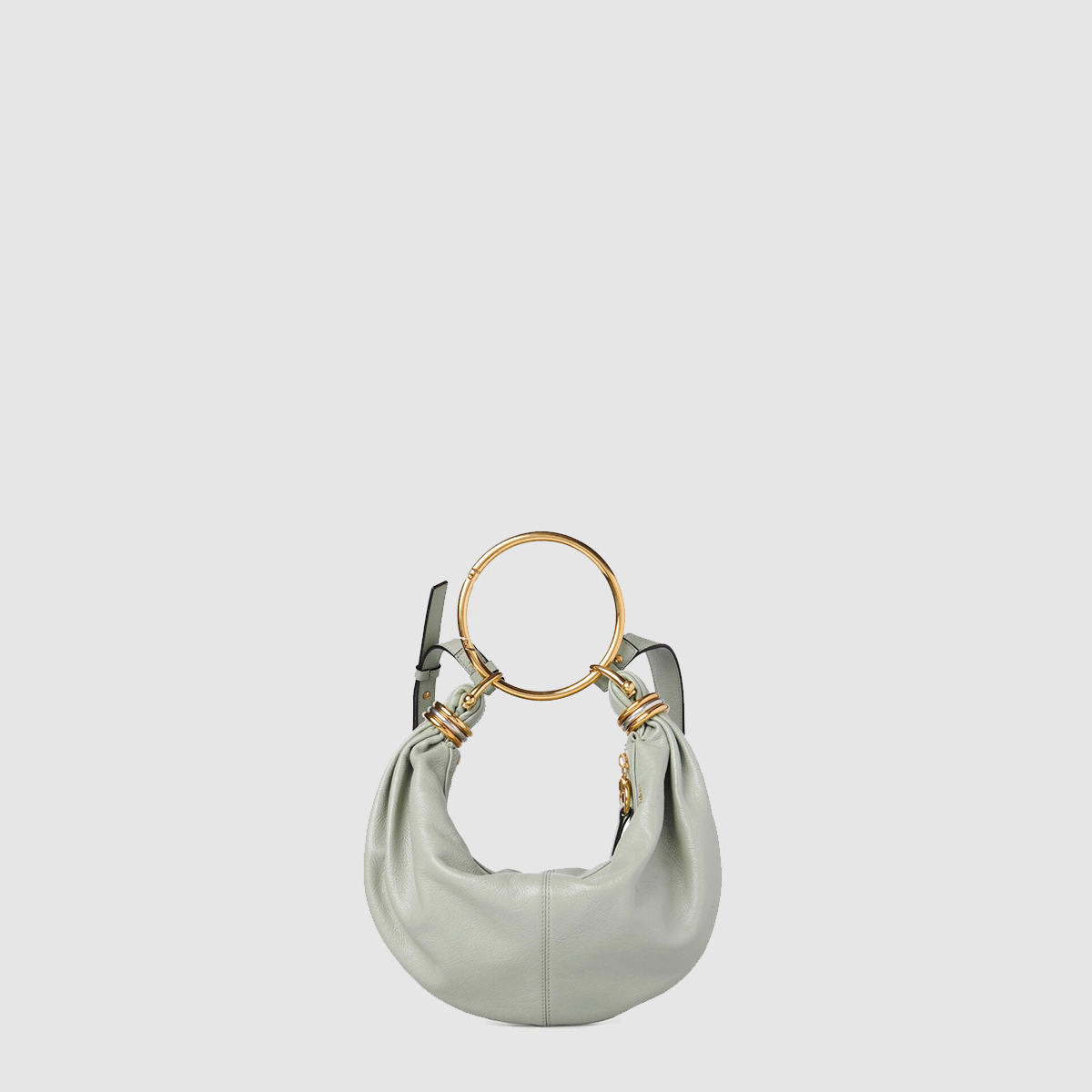 끌로에 그레인드 가죽 스몰 CHC24AS611N7238Y