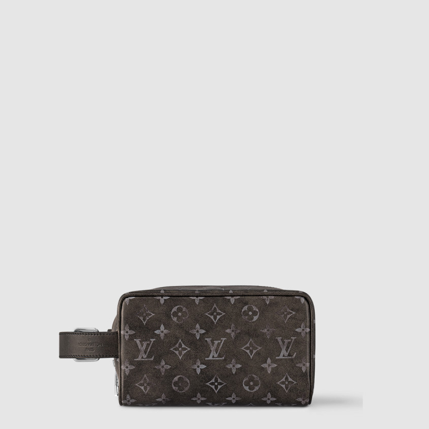 루이비통 포쉐트 볼가 클러치 M11670