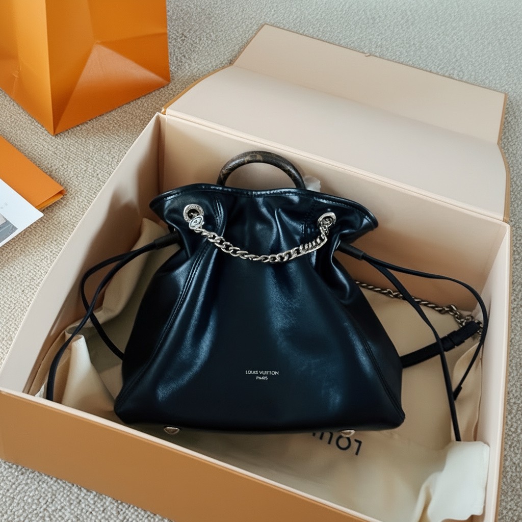 루이비통 오프 듀티 (Off Duty) 백팩 바이브 (M25522)