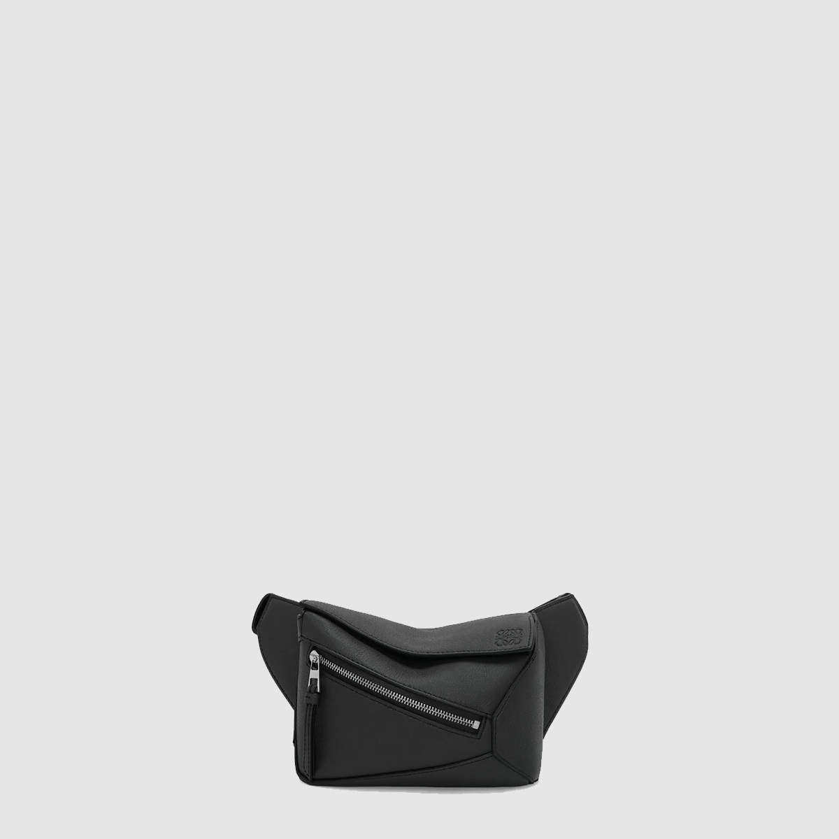 로에베 미니 퍼즐 엣지 범백 B510EB1X03